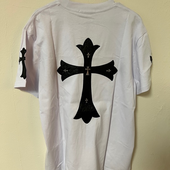 Chrome Hearts - Picture 2 of 5